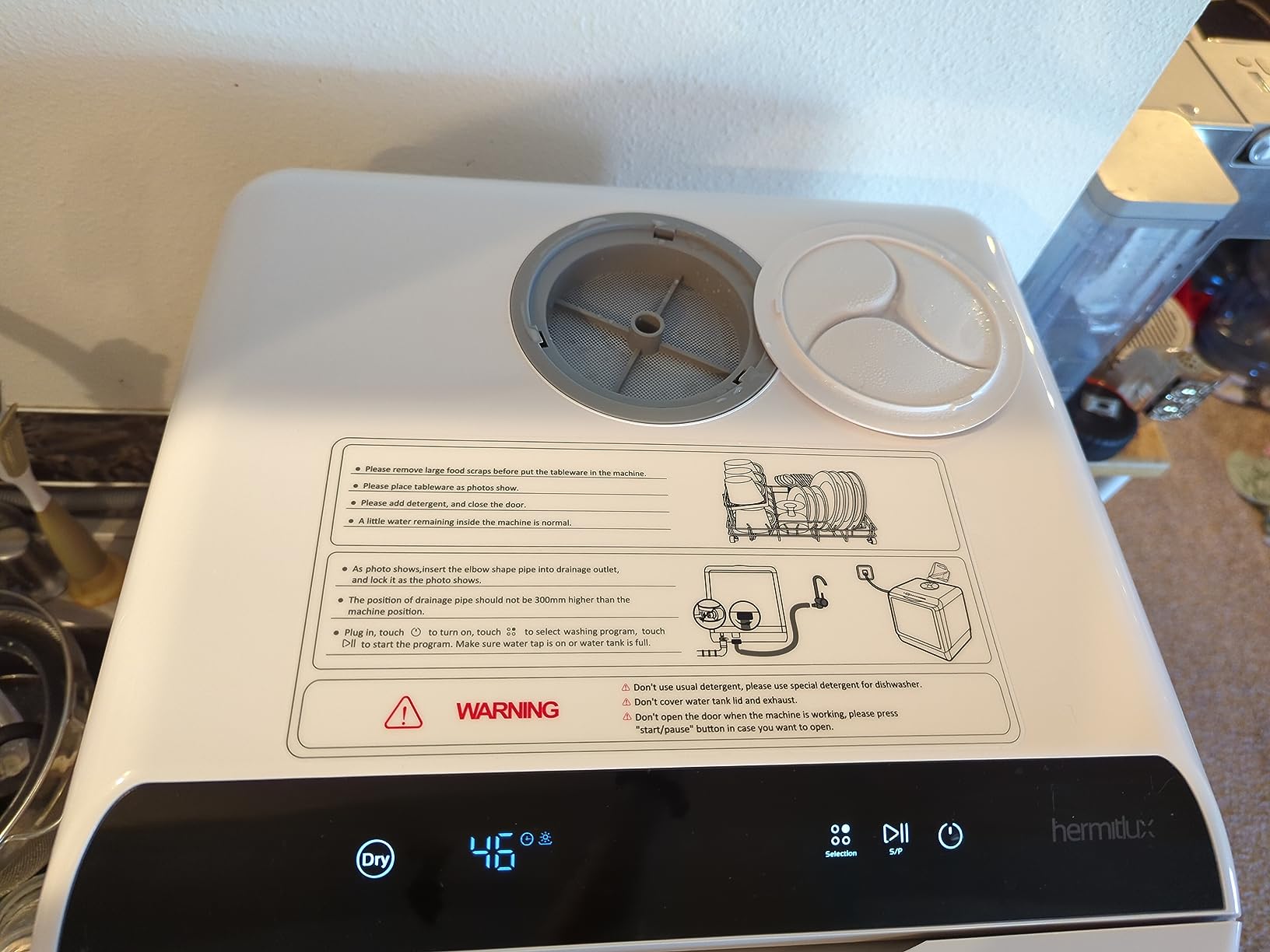 Hermitlux Countertop Portable Dishwasher, Built-in 5-Liter Water Tank customer photo 1