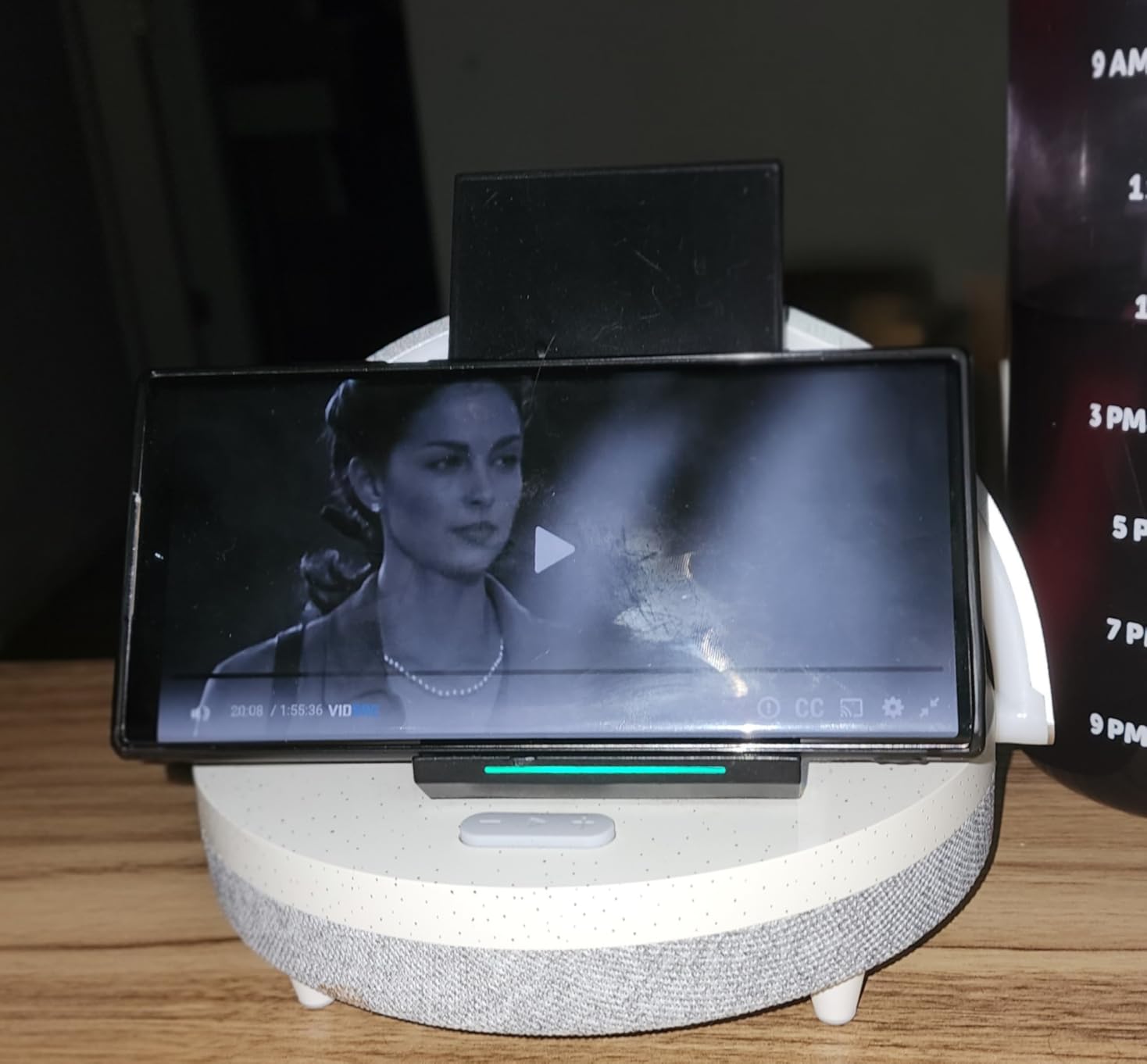 EZVALO 4-in-1 Bedside Lamp customer photo 2