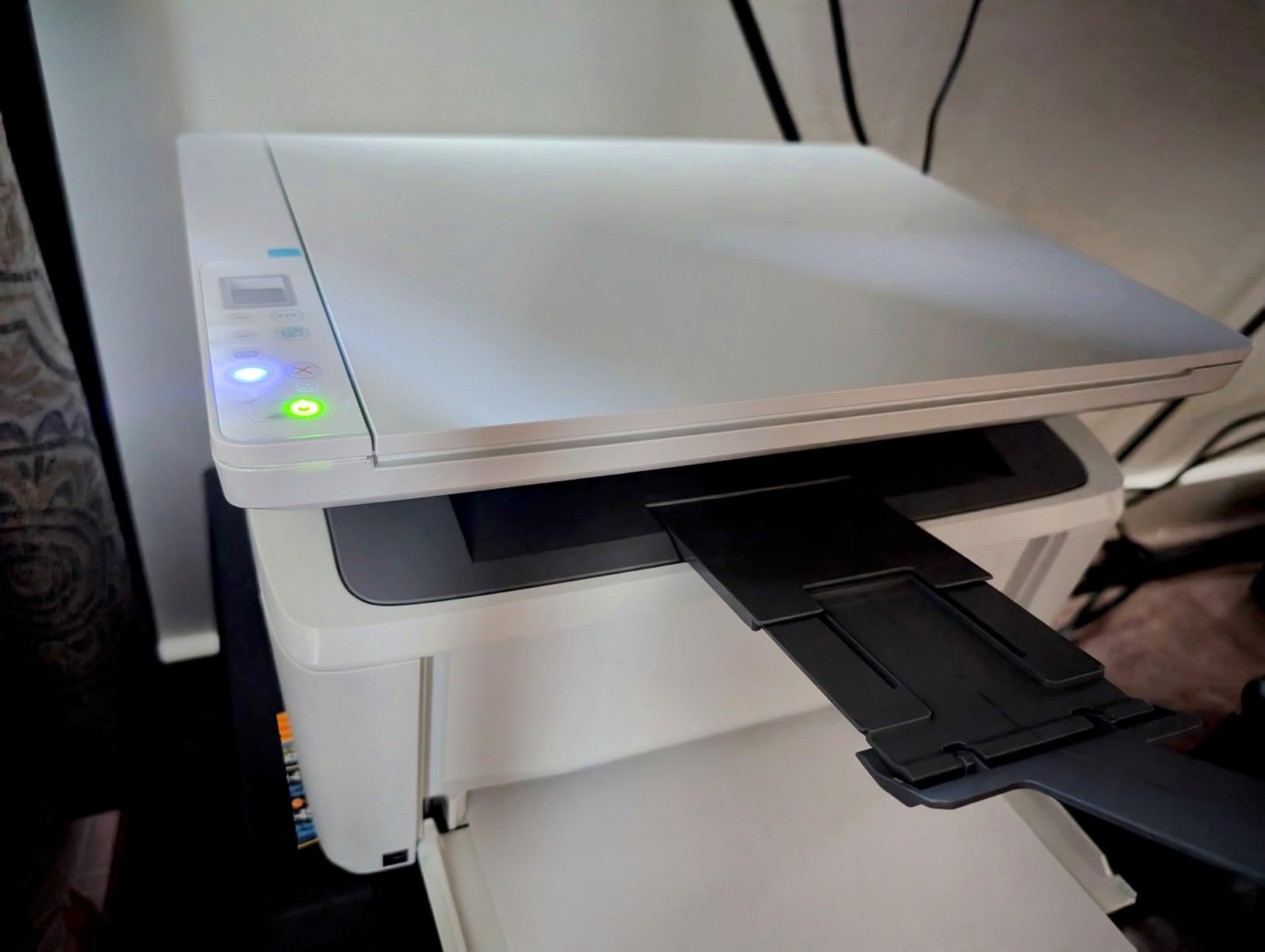 HP LaserJet MFP M140w customer photo 2