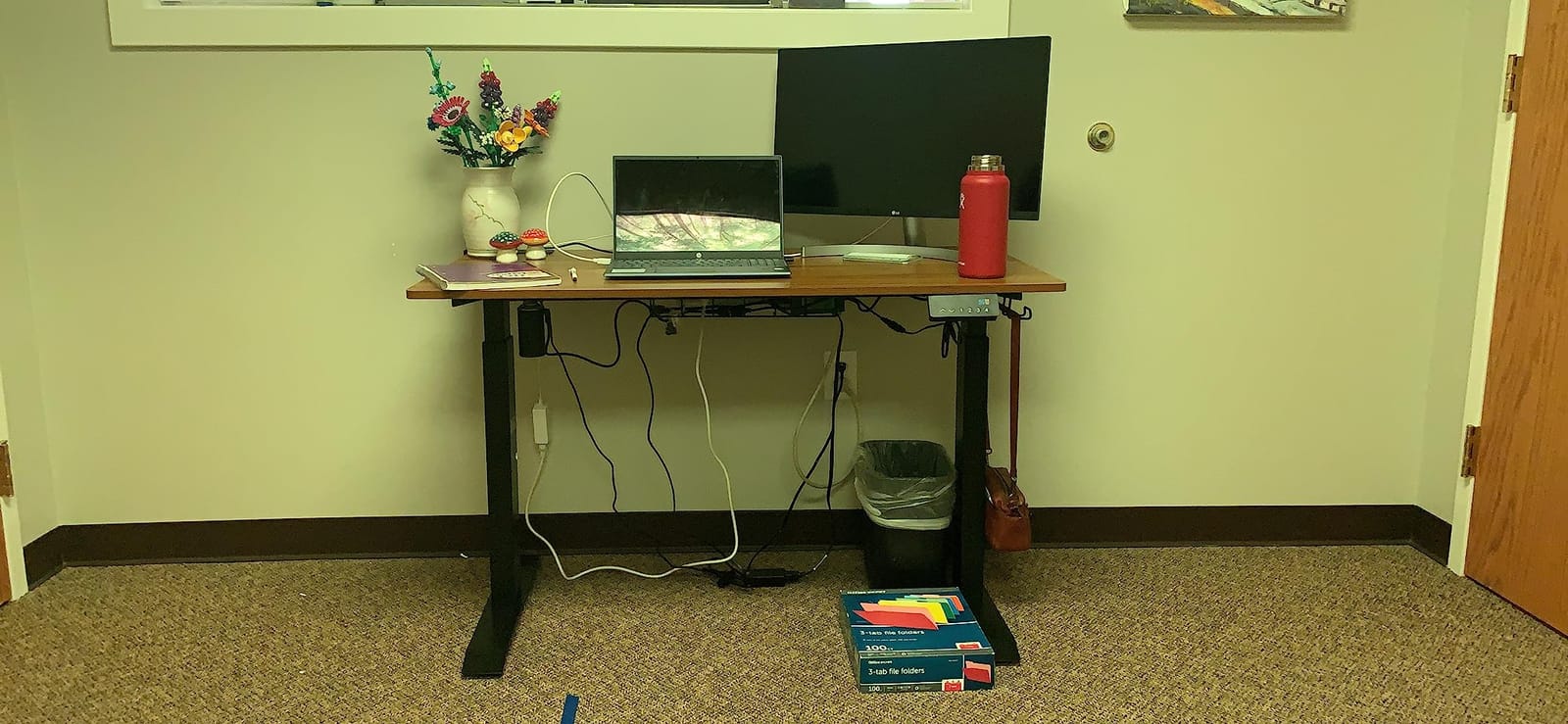 SHW 55-Inch Standing Desk customer photo 1