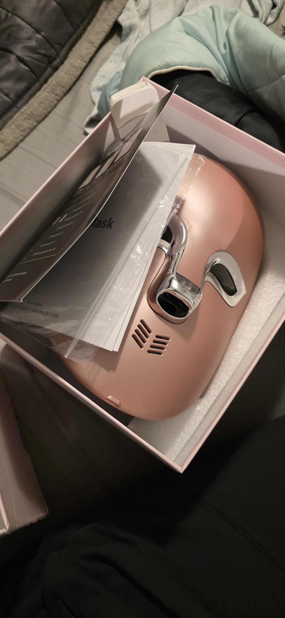 FSA Red Light Therapy Mask for Face : Acne Removal,Wrinkles Redness,Wirless Remote,Salon Grade HSA Infrared Face Mask, Anti Aging Skincare for Home,2000mAh Rechargeable Led Light Therapy Facial Mask customer photo 1