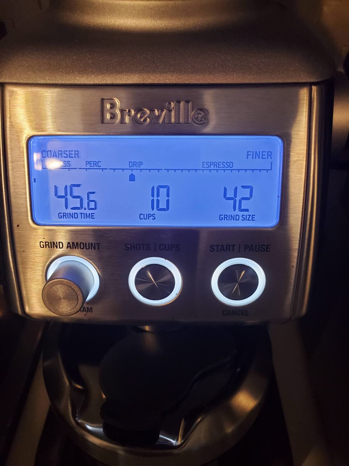 Breville BCG820OLT Smart Grinder Pro, Olive Tapenade customer photo 1