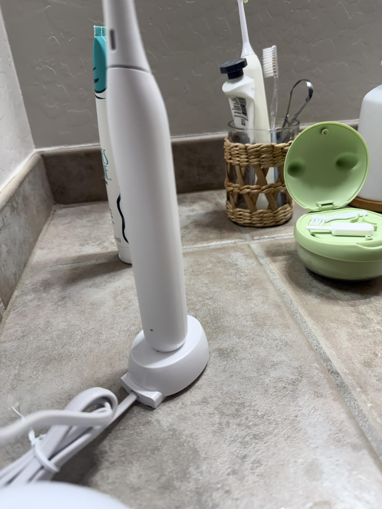 Oral-B iO2 Starter Kit customer photo 1