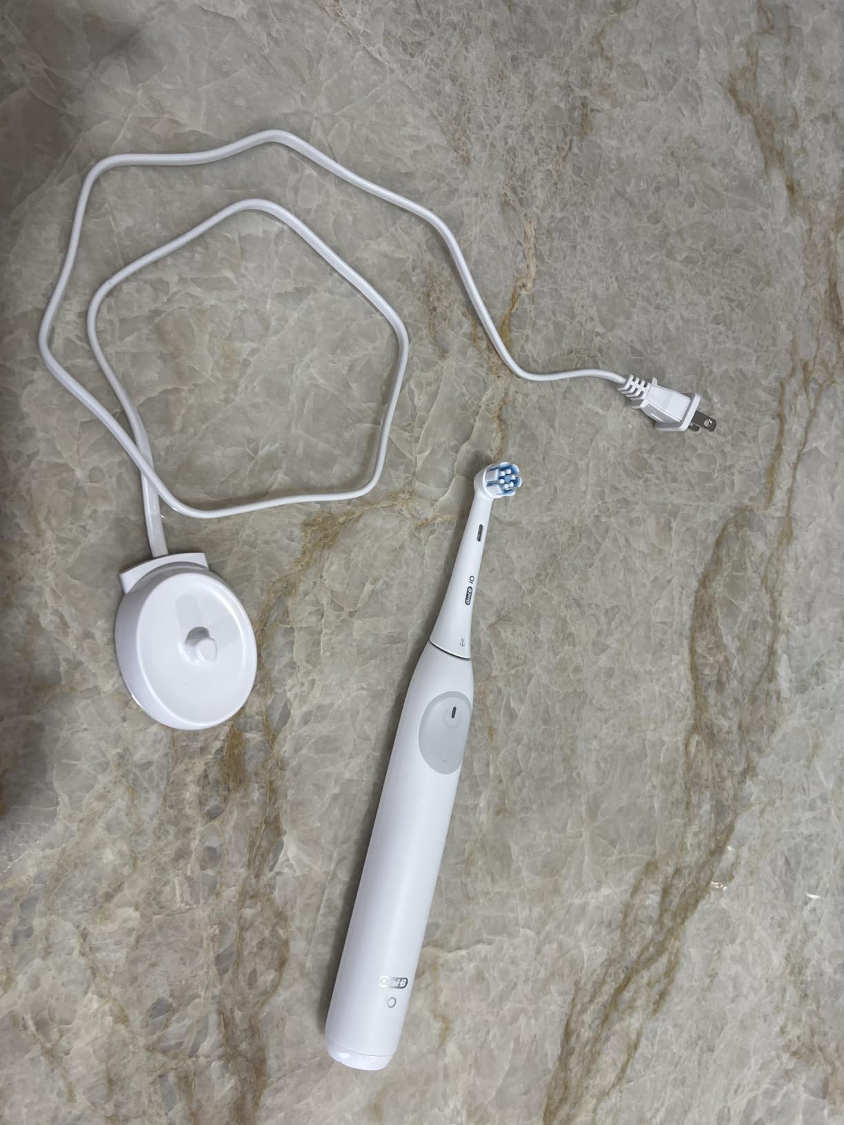 Oral-B iO2 Starter Kit customer photo 2