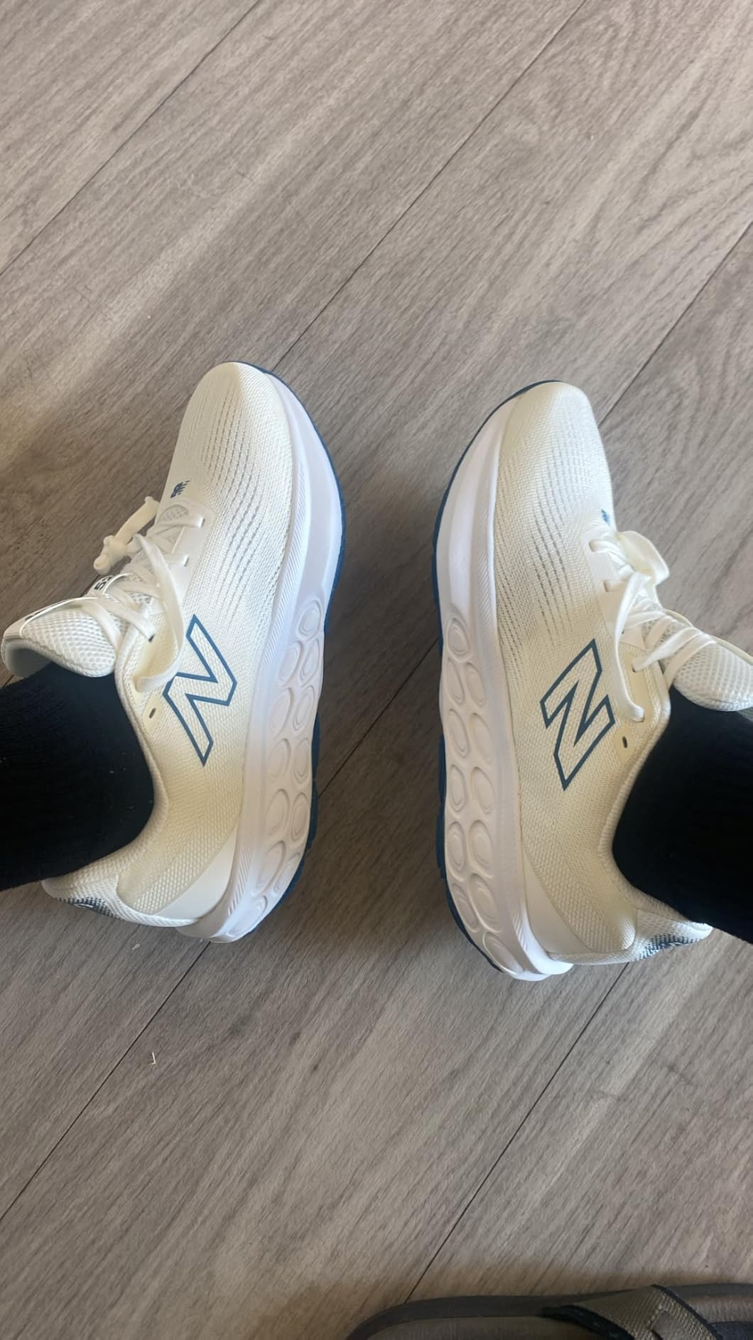 New Balance 520 v9 customer photo 1