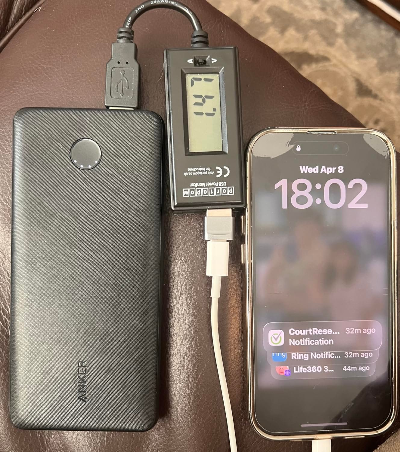 Anker Power Bank, 10,000mAh Portable Charger, PowerIQ USB-C Battery Pack customer photo 1