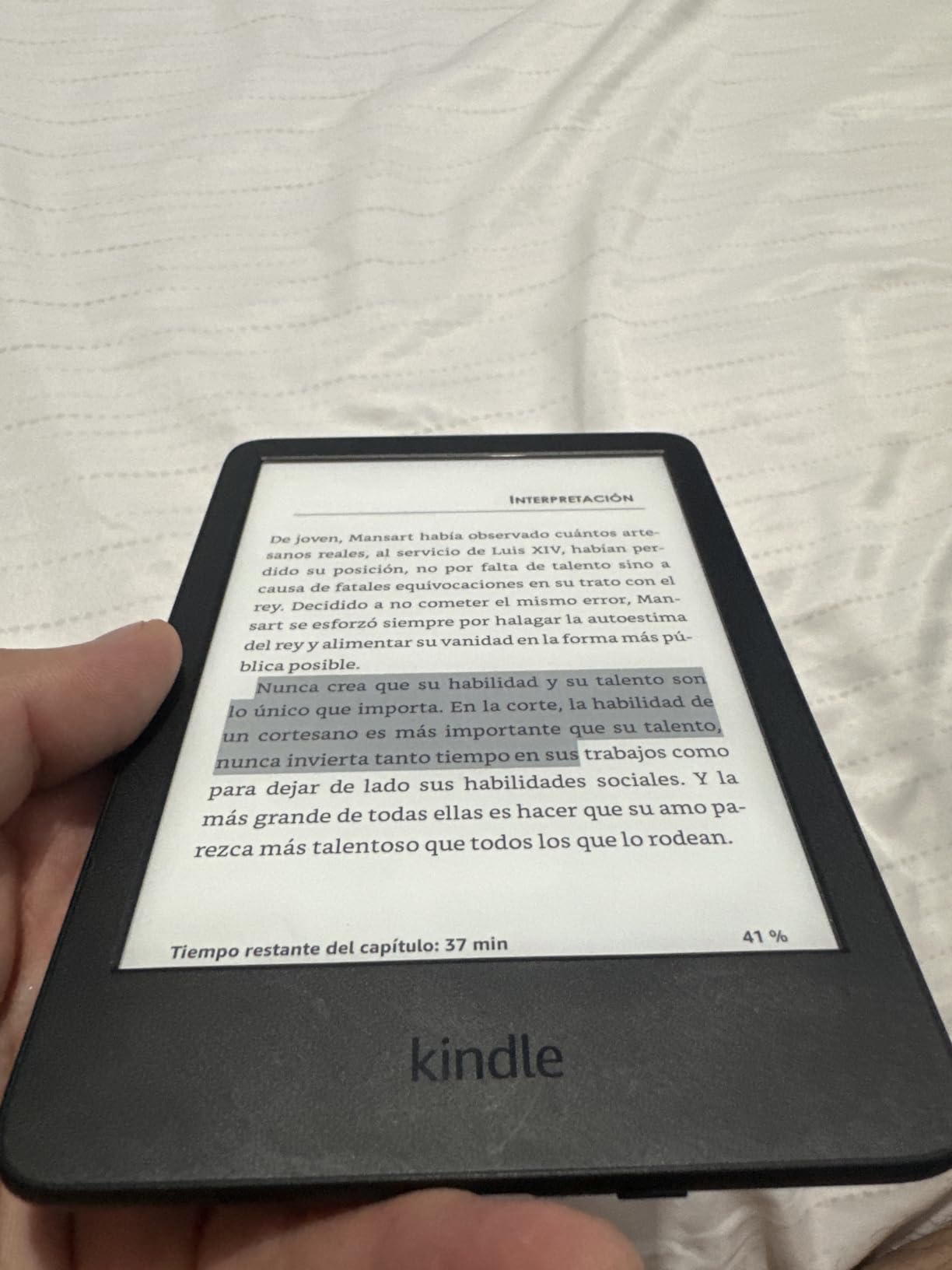 Kindle 16GB customer photo 1