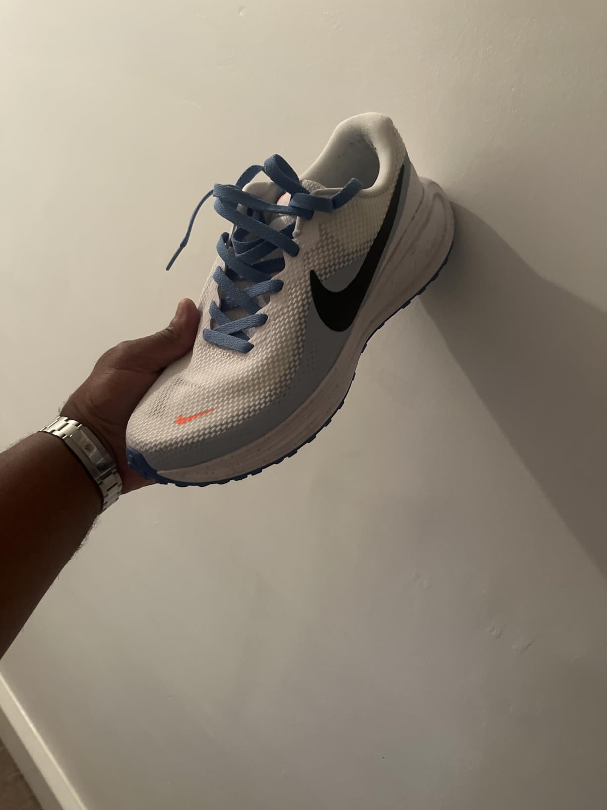 Nike Revolution 8 customer photo 2