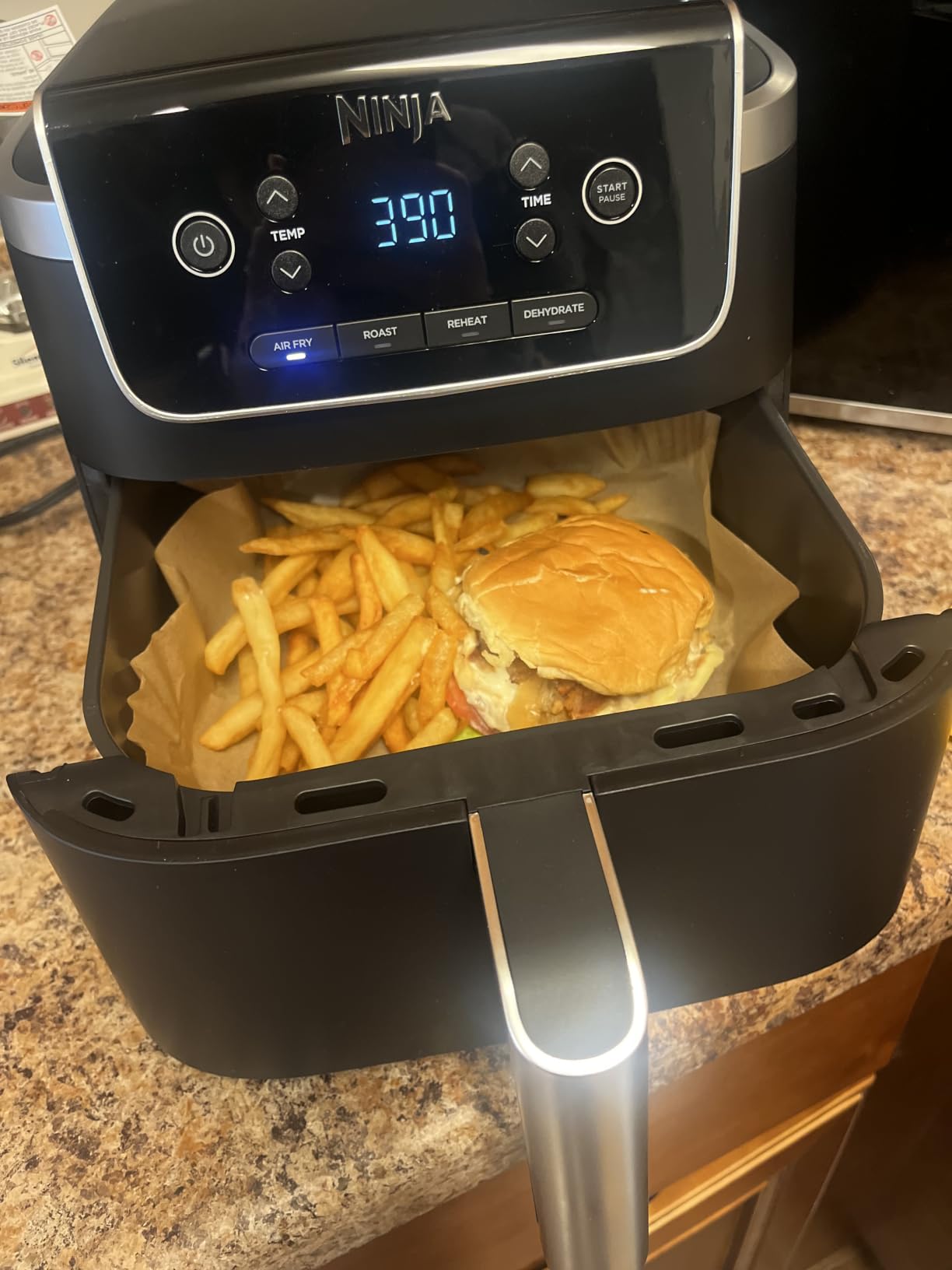 Ninja Air Fryer Pro AF142 customer photo 1