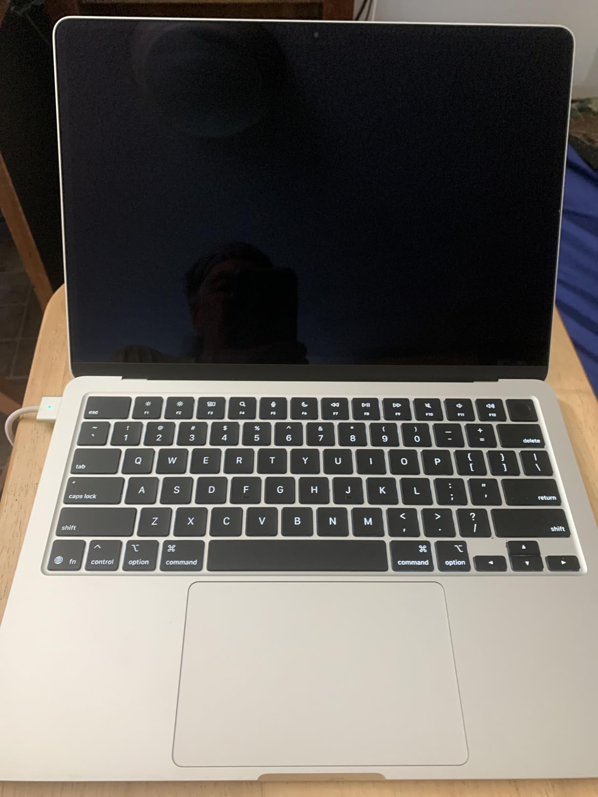 Apple MacBook Air M4 13-inch customer photo 1