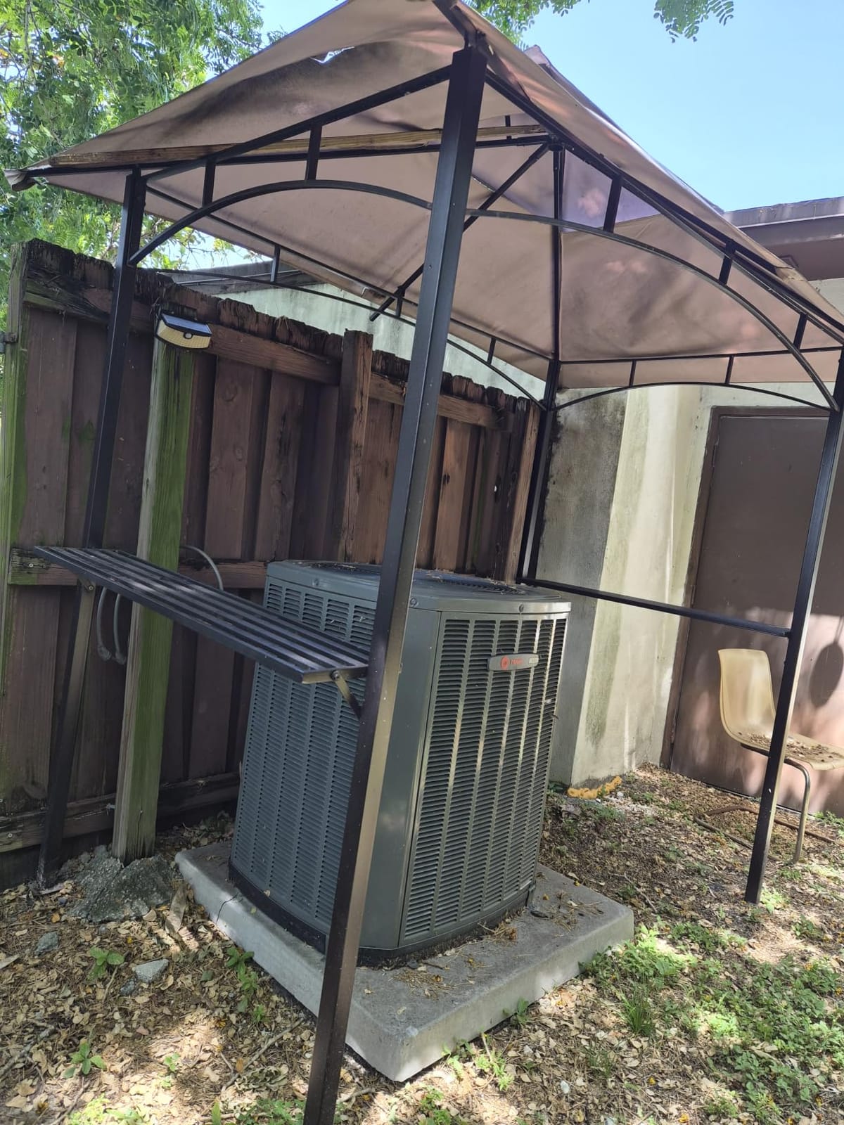 Aoxun Premium Gazebo with Aluminum Frame & Polycarbonate Panel 8’x5’, Black customer photo 1