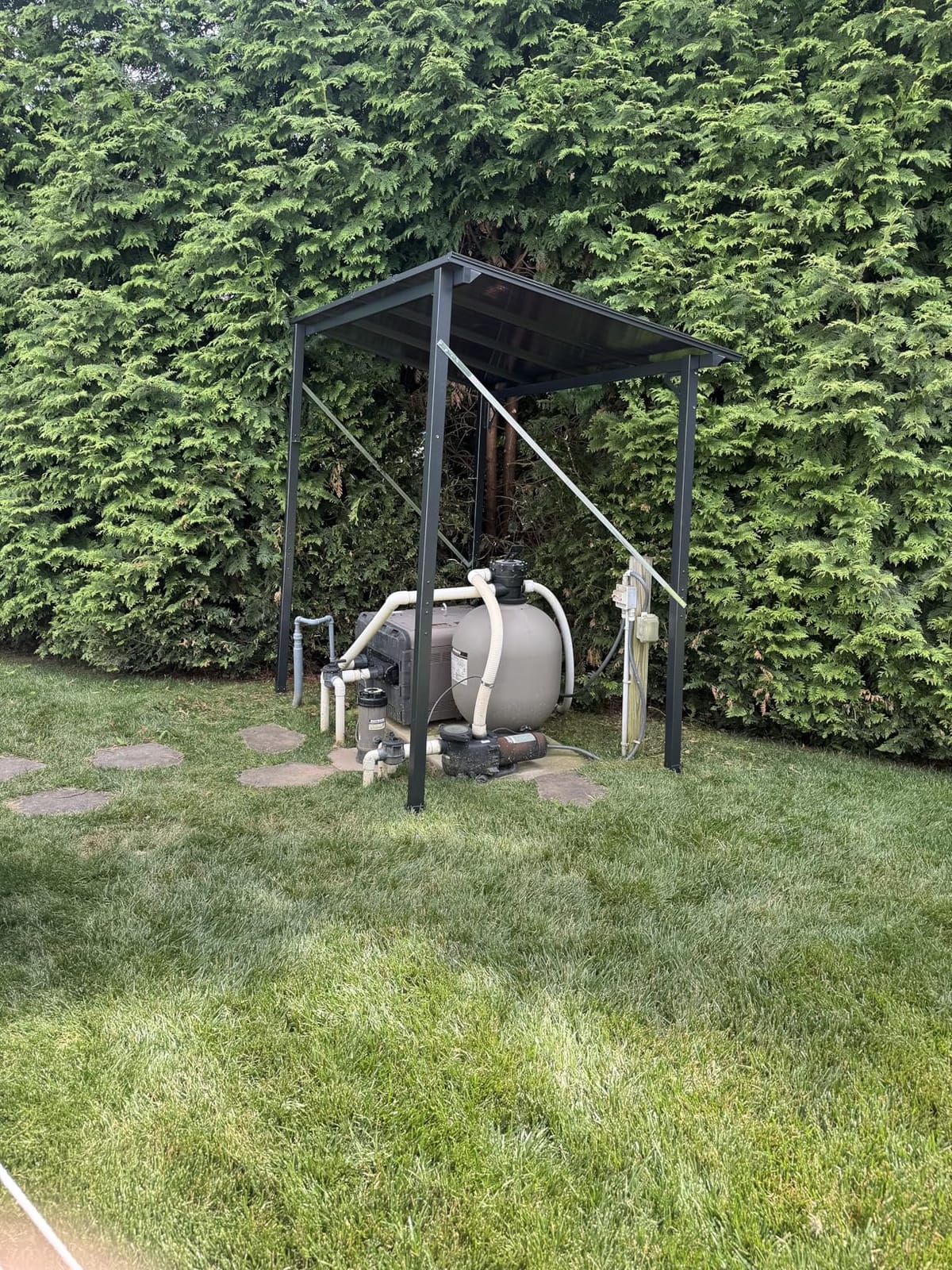 Aoxun Premium Gazebo with Aluminum Frame & Polycarbonate Panel 8’x5’, Black customer photo 2