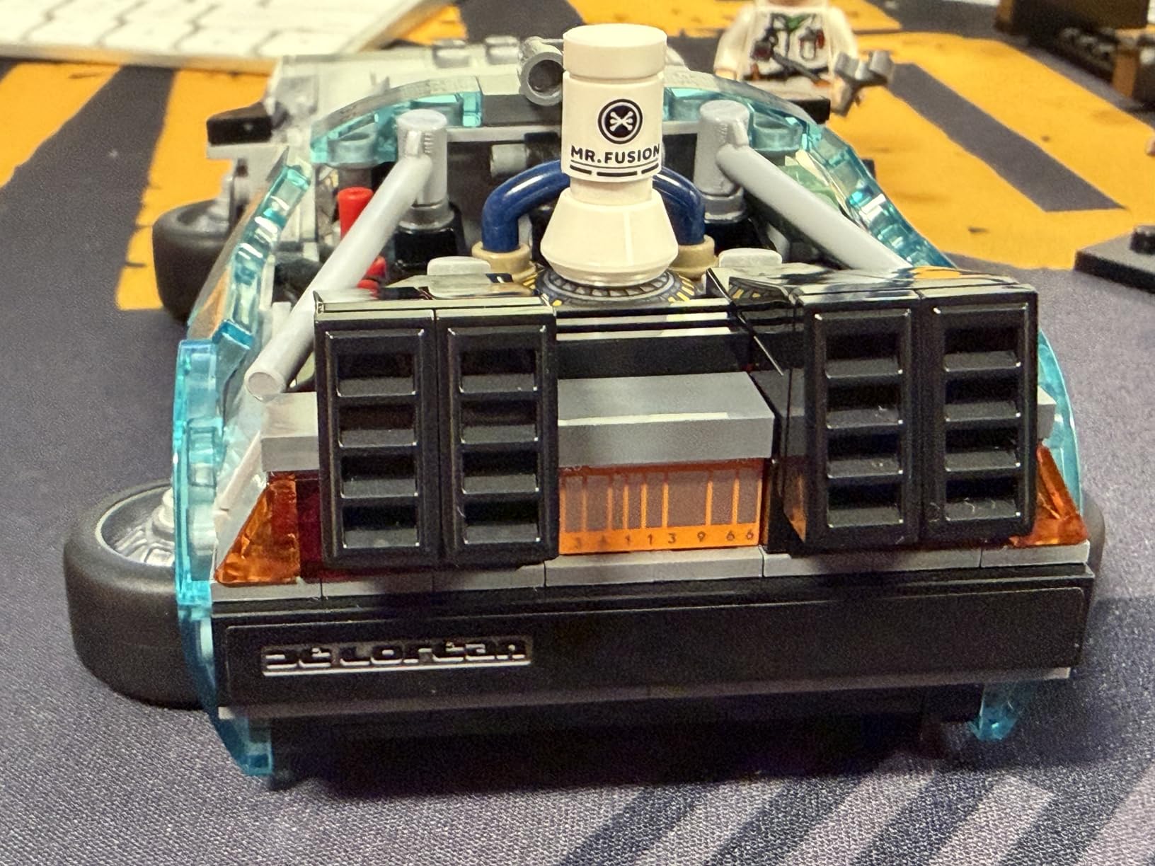 LEGO Speed Champions DeLorean customer photo 2