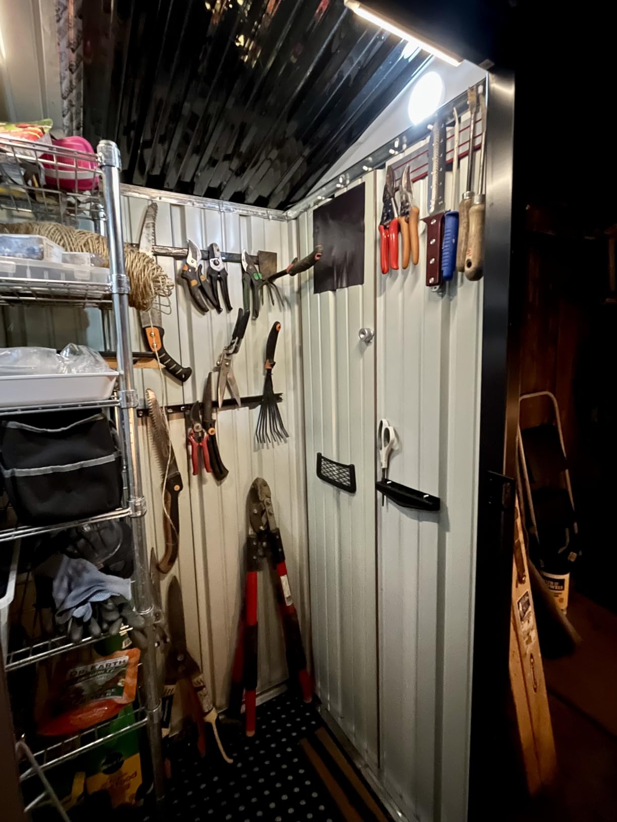 GUNJI 10 x 10 FT Shed Outdoor Storage Shed Metal Garden Shed with Lockable Door Outside Waterproof Tool Shed for Backyard, Patio, Lawn (Gray) customer photo 2
