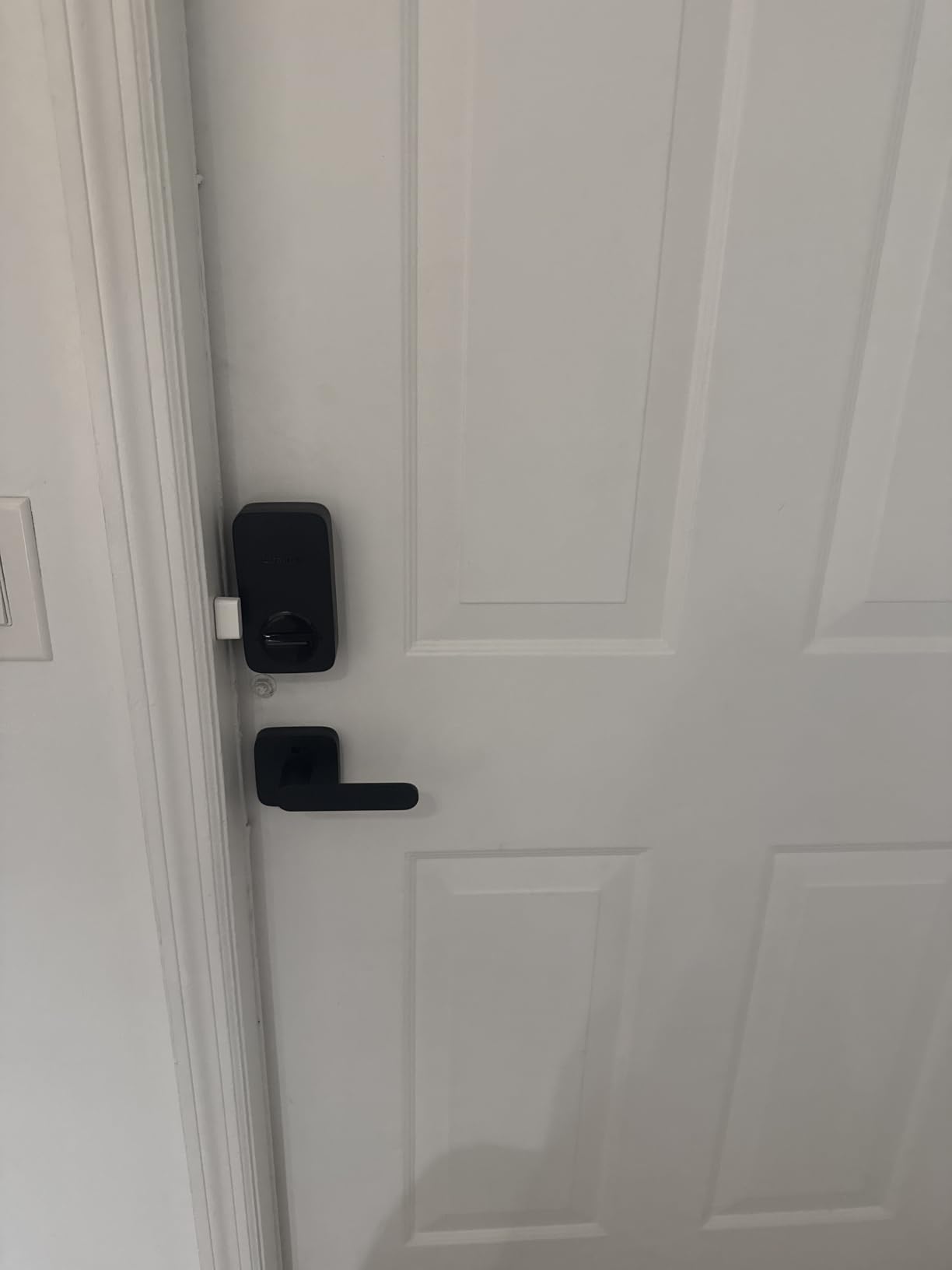 ULTRALOQ Bolt Fingerprint WiFi Smart Lock with Door Sensor, Remote Access customer photo 1