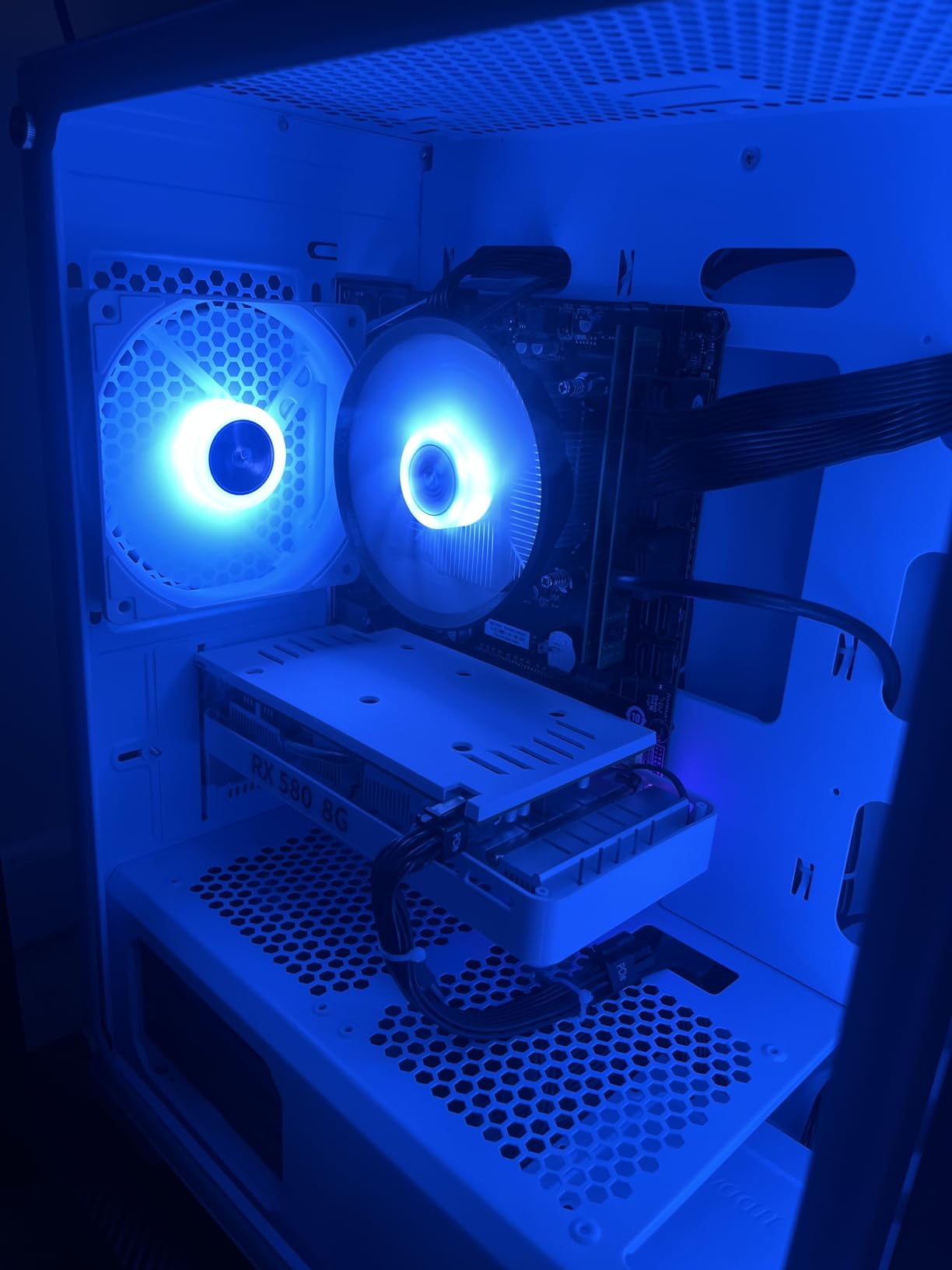 Blackout Computers Gaming PC Intel 12th Gen 16GB DDR5 AMD RX580 8GB 1TB SSD customer photo 2