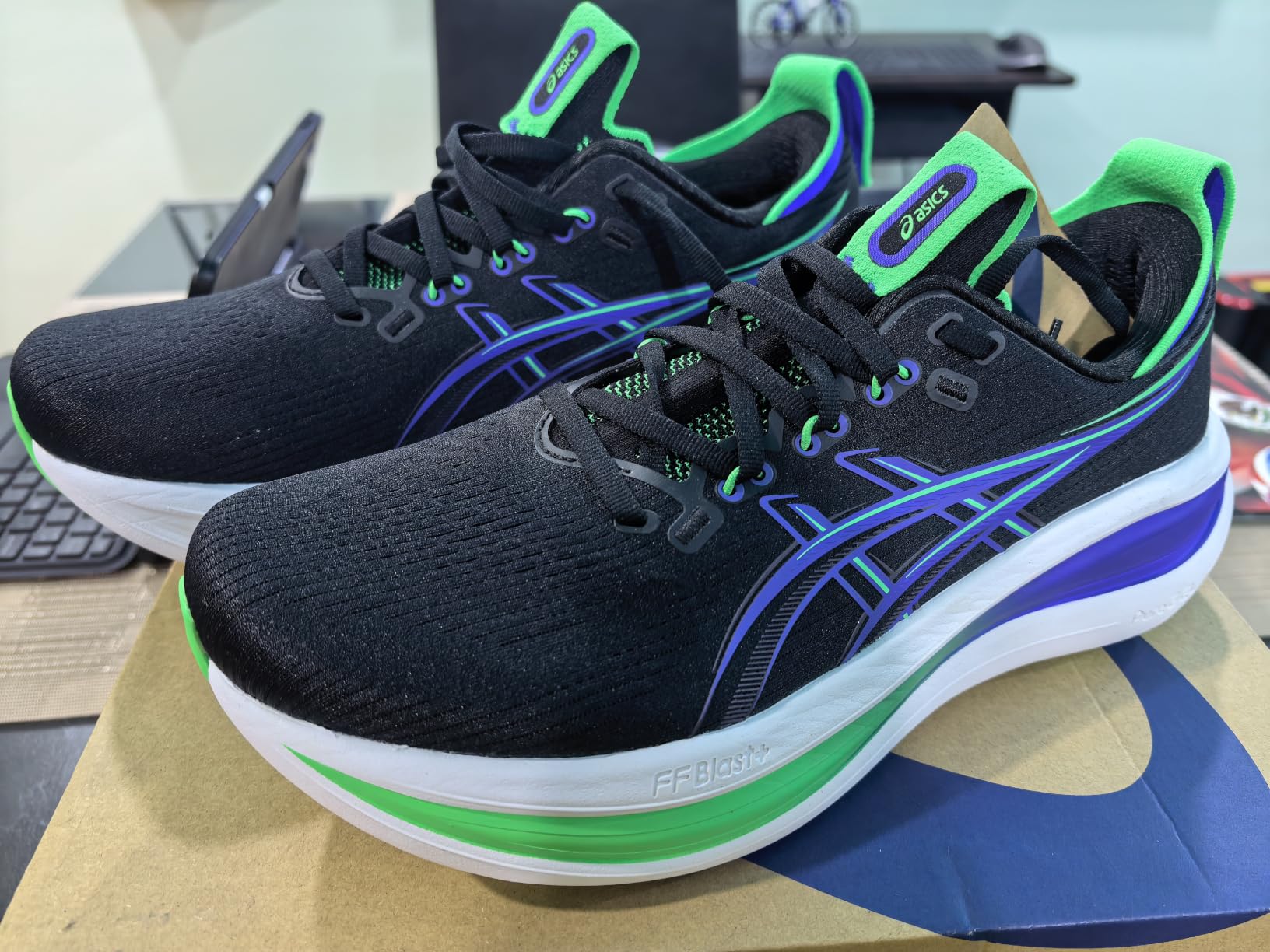 ASICS Gel-Nimbus 28 customer photo 2