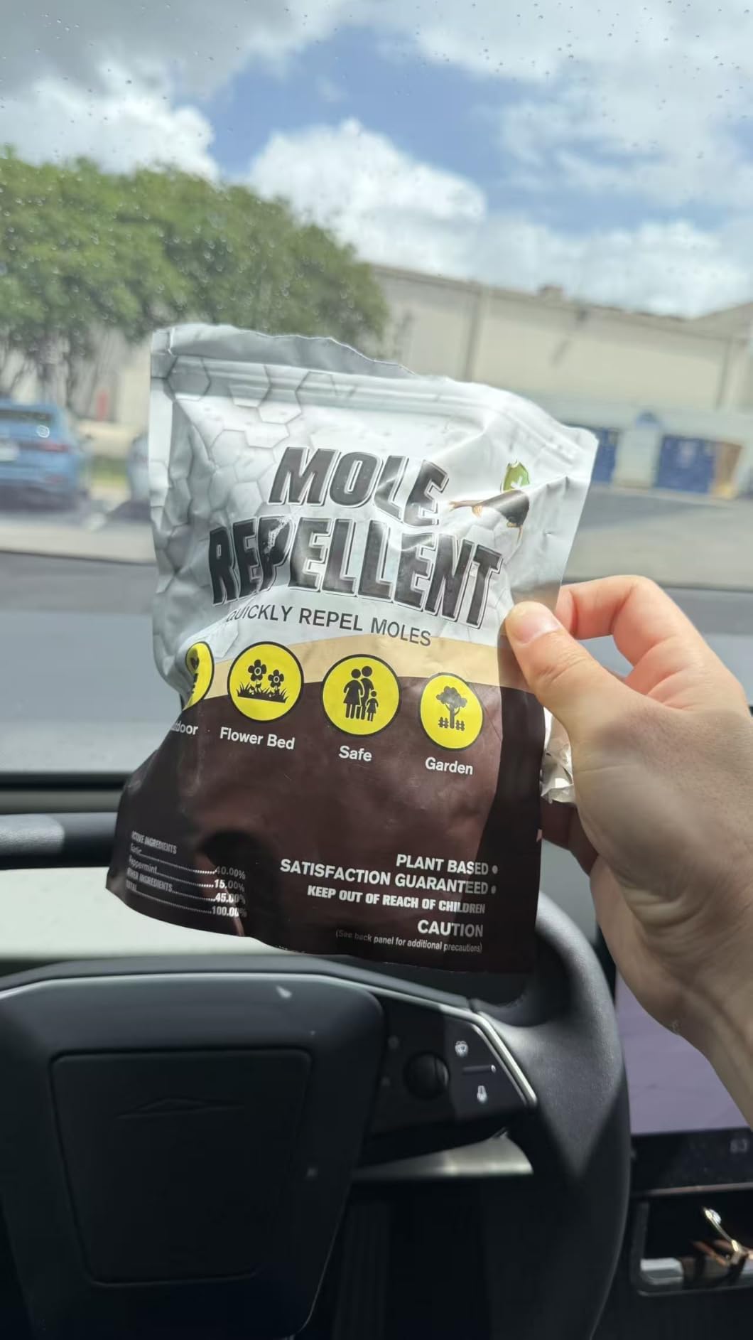 Mole Repellent, Gopher Repellent, Groundhog and Vole Repellant 8P customer photo 2