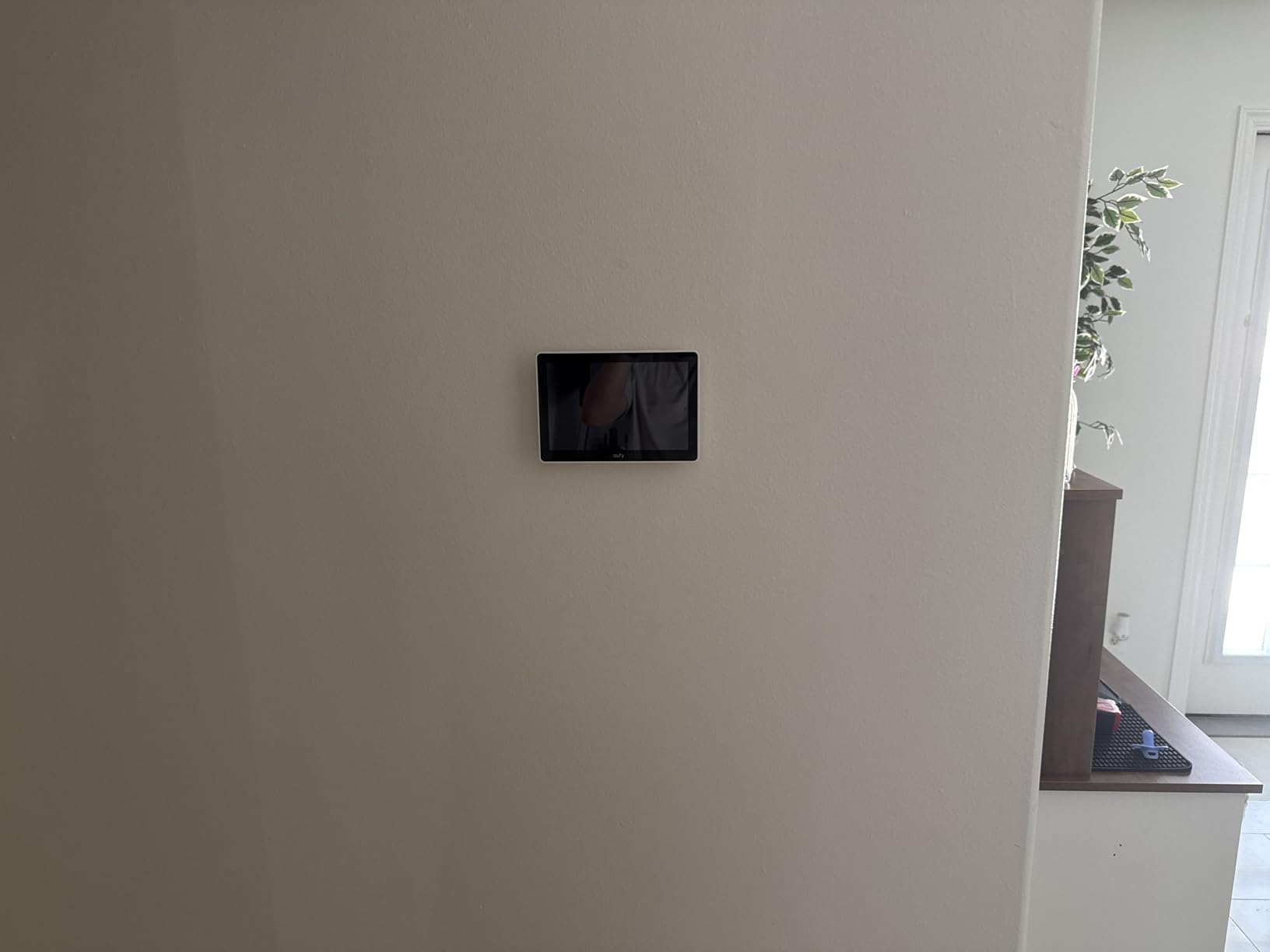 eufy Smart Display E10 customer photo 1