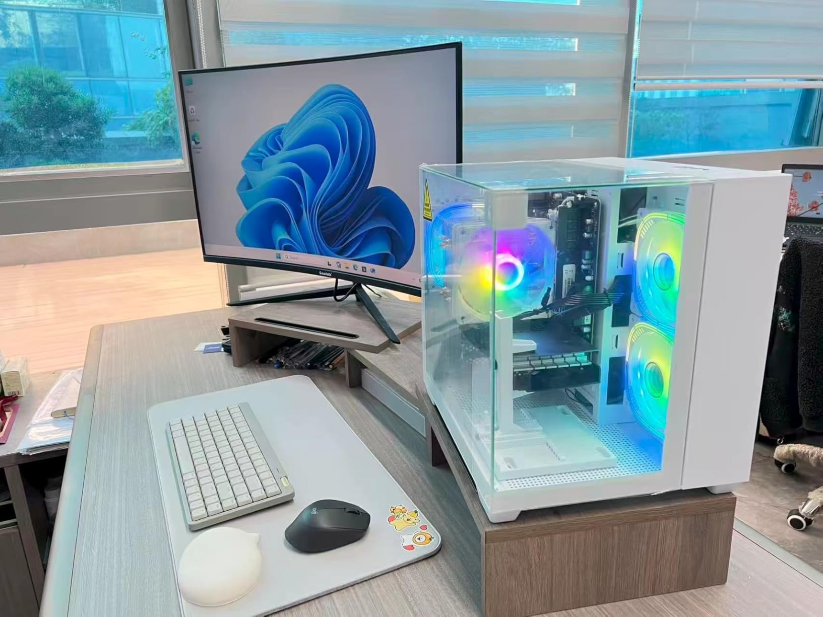 Prebuilt Gaming PC Desktop, Ryzen 7 4700LE, Radeon RX 580 8GB customer photo 1