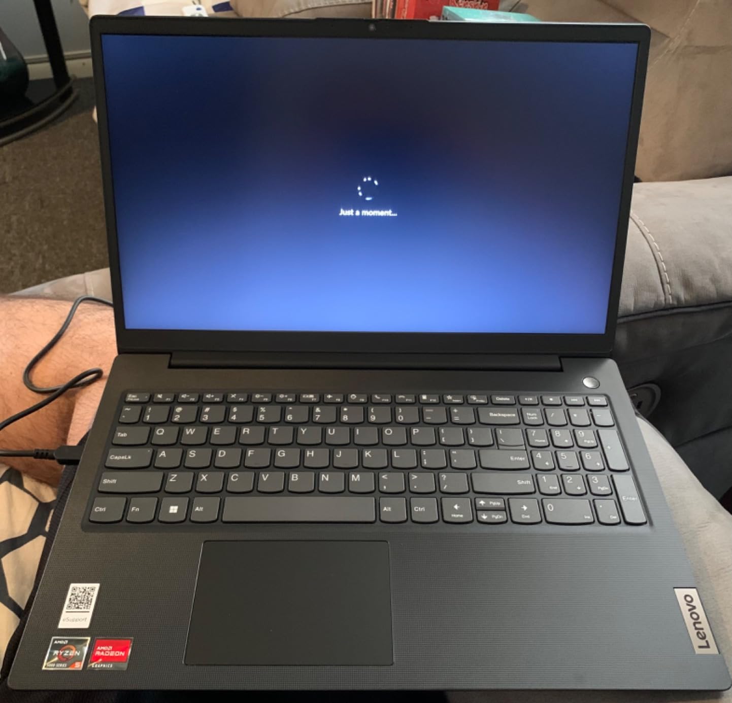 Lenovo 15.6 FHD Business customer photo 1